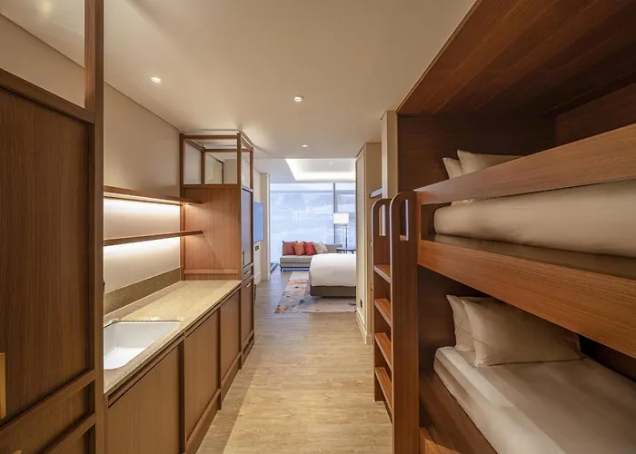 Hotel The Ambassador - A Pullman 5*